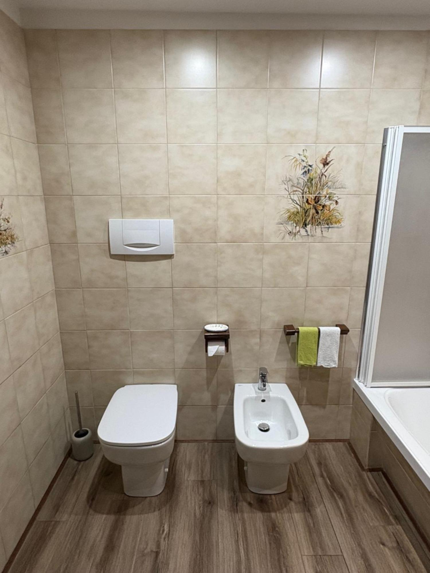 B&B Il Ciliegio Lomnago Ngoại thất bức ảnh